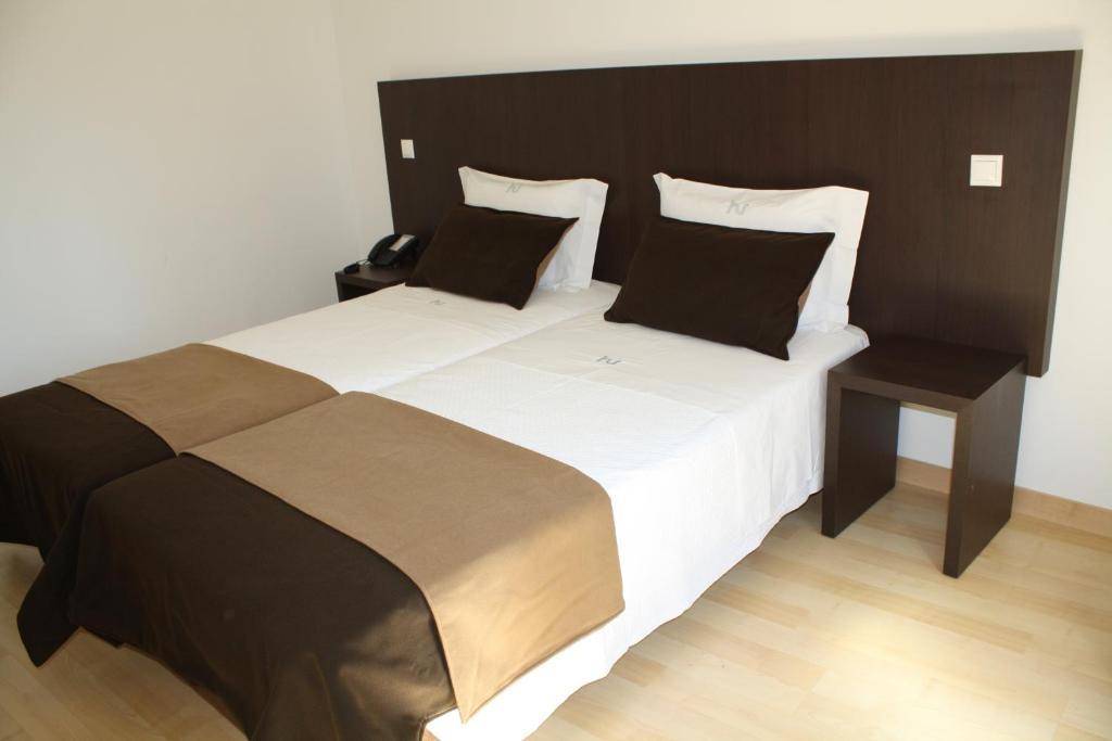 Hotel Vitoria Coimbra Room photo